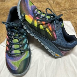 Merrell Ladies shoes size 7.5